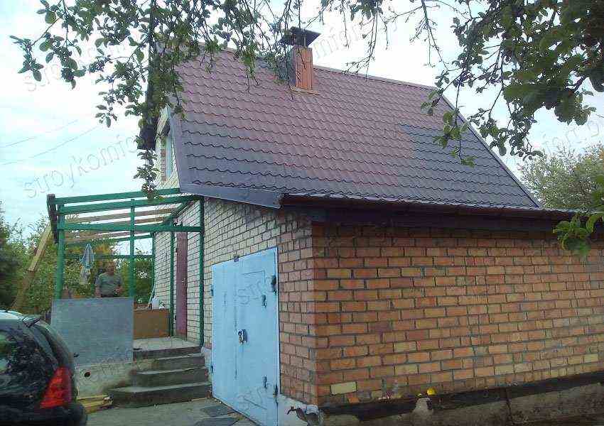 Монтаж кровли из металлочерепицы